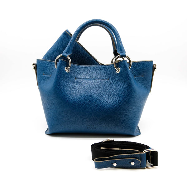 BEATRICE M Blu