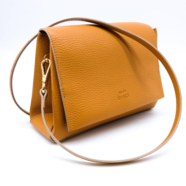 LINDA (pelle)